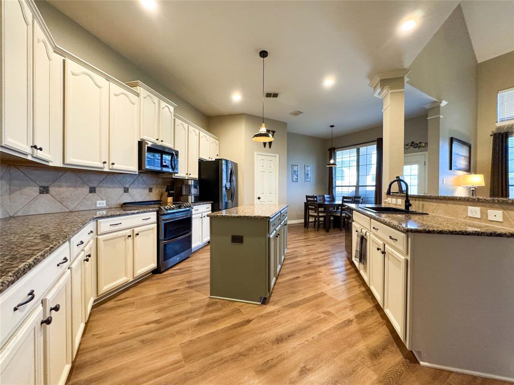 425 Mckinney Trail