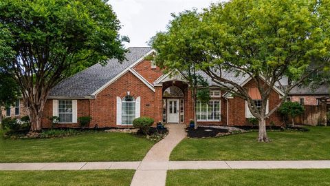 Photo of 314 Pecan Hollow Drive, Coppell, TX 75019 (MLS # 21298271)