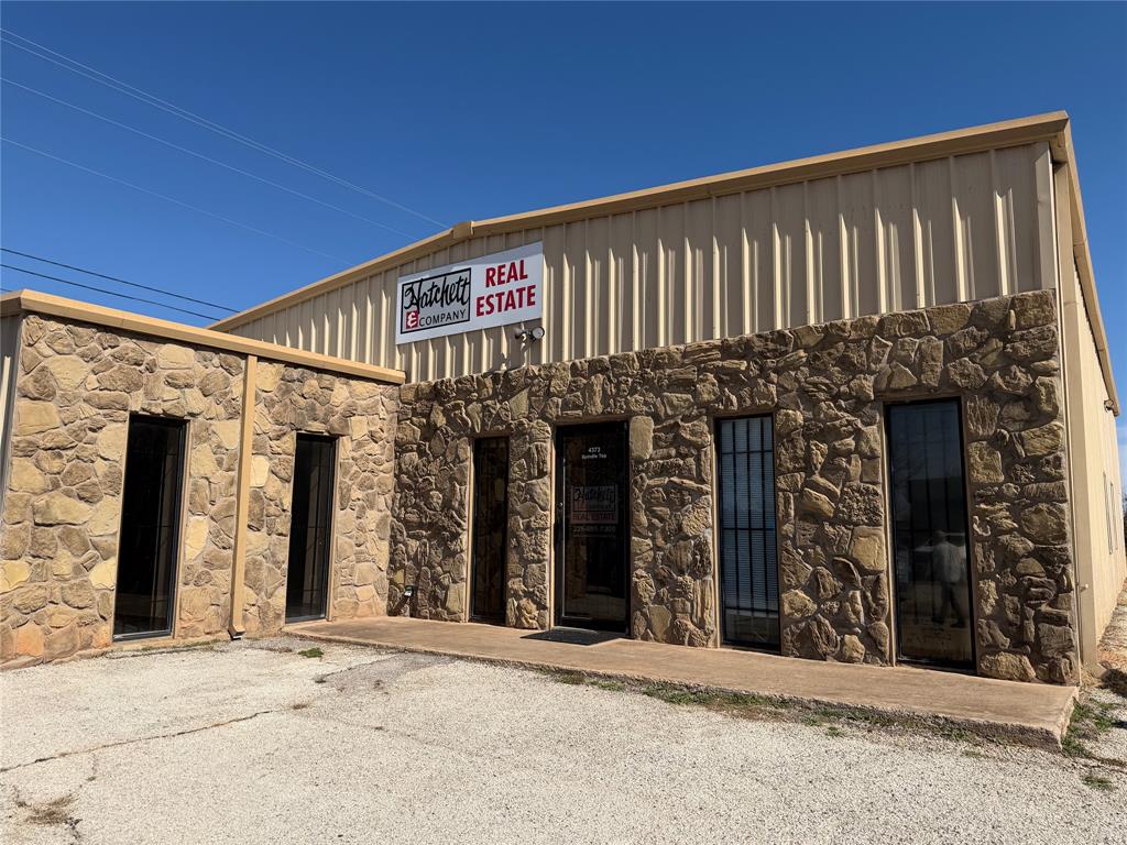 S Treadaway & Indust Blvd - Commercial Sale
