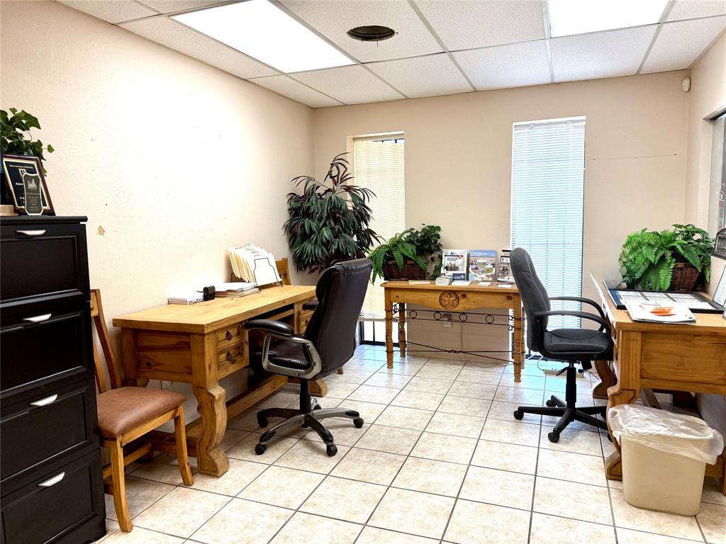 S Treadaway & Indust Blvd - Commercial Sale