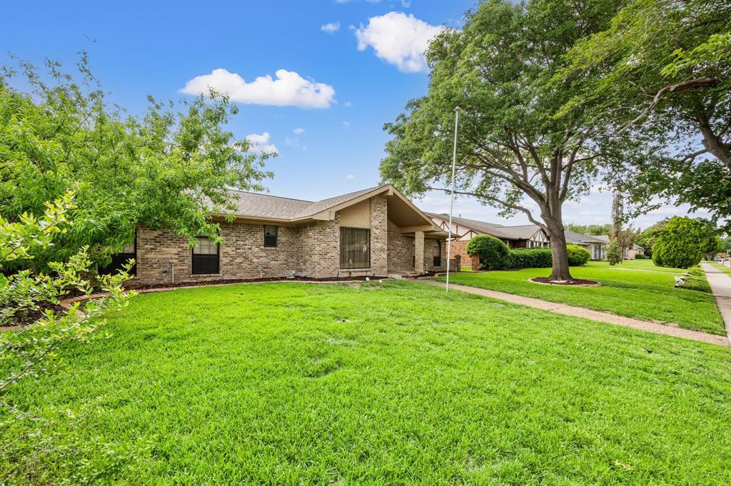3609 Knob Hill Drive