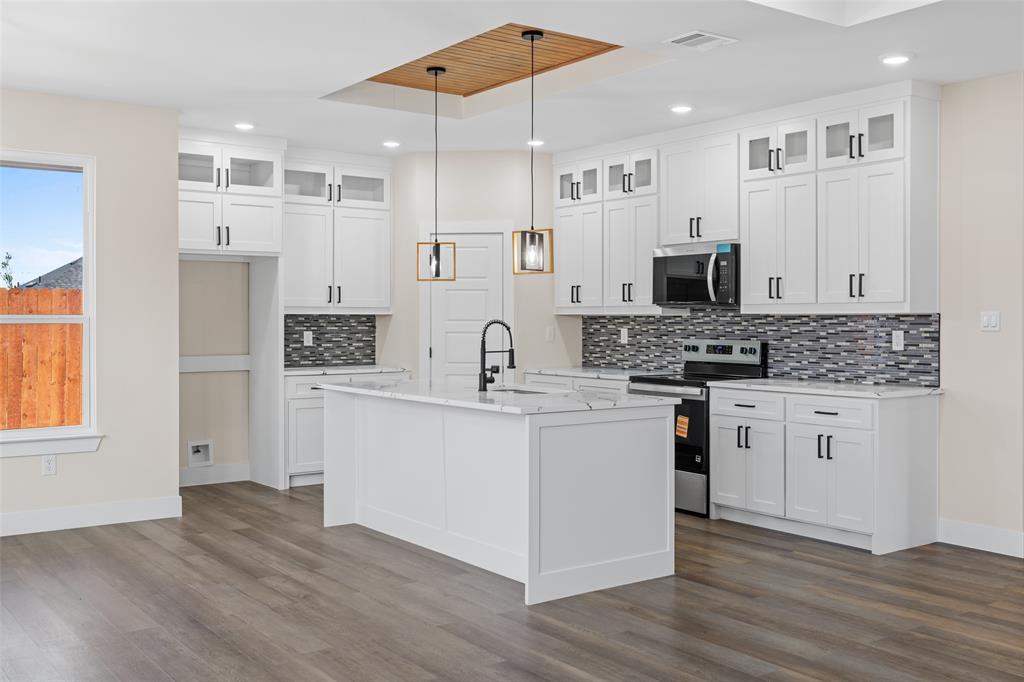 Canyon Creek III - Residential