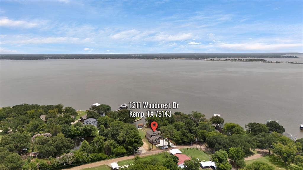 1211 Woodcrest Drive