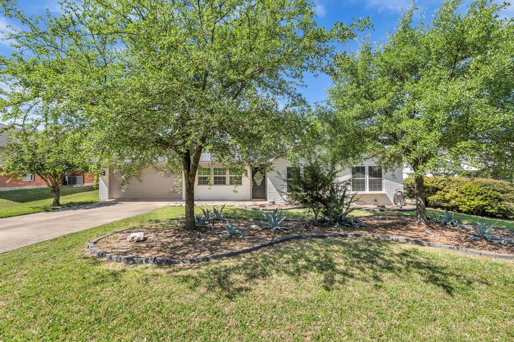 1208 Southwood Drive