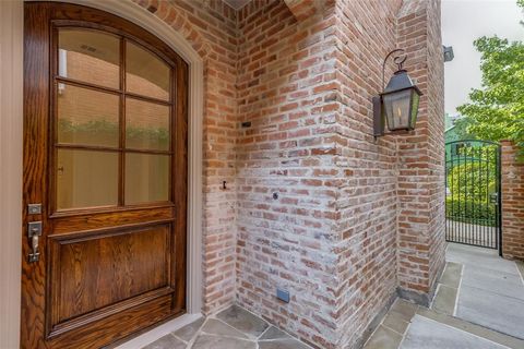 Tiny photo for 4334 Emerson Avenue #4334, University Park, TX 75205 (MLS # 21157602)