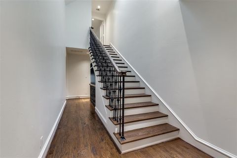 Tiny photo for 4334 Emerson Avenue #4334, University Park, TX 75205 (MLS # 21157602)