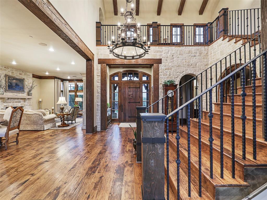 1117 Post Oak Place