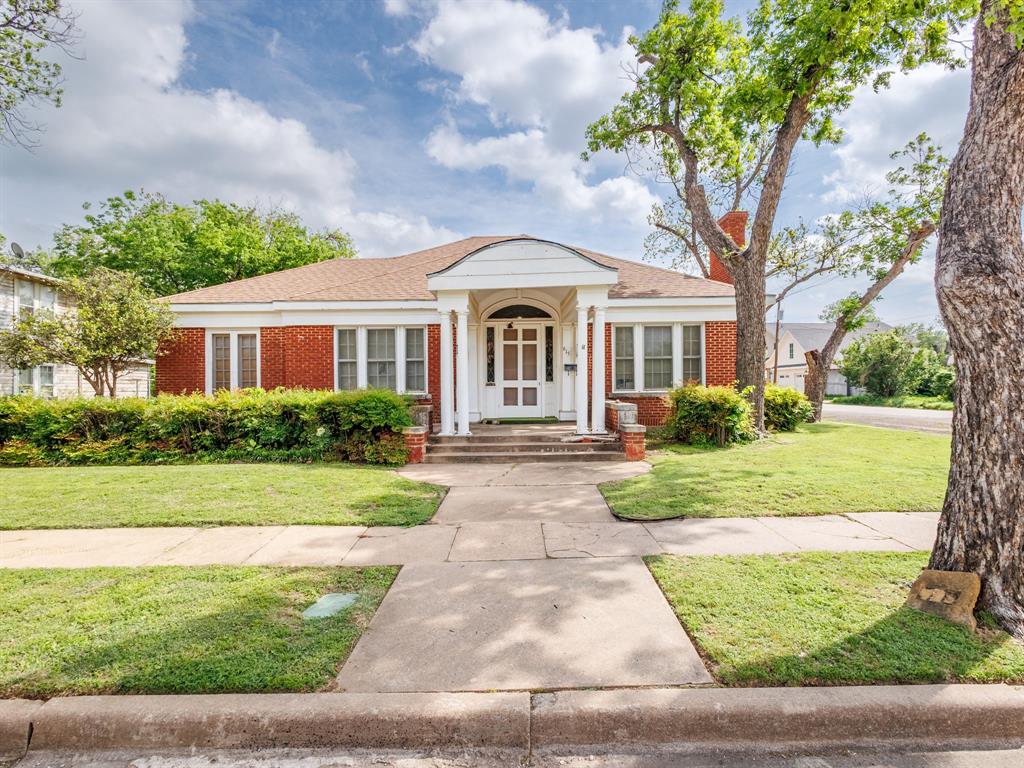 Clow 1 Add Town Coleman - Residential