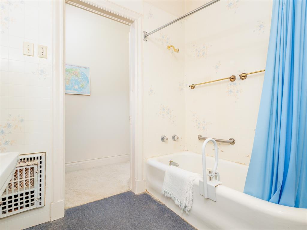 Clow 1 Add Town Coleman - Residential