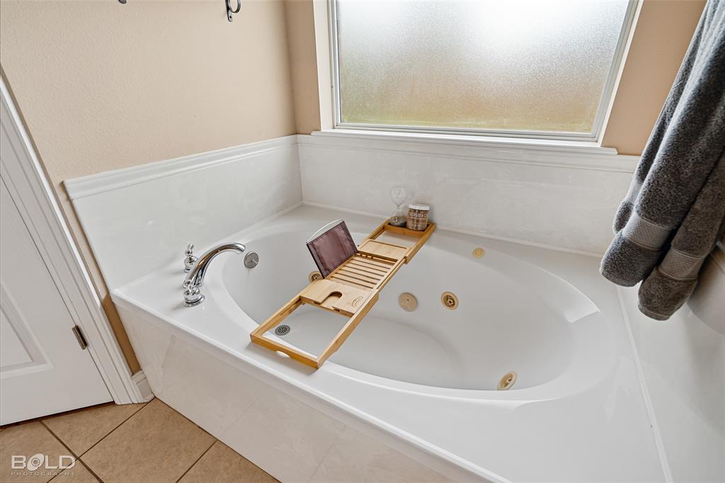 Richmond Cove Un #4 - Residential