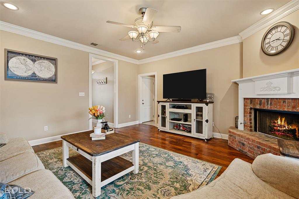 Richmond Cove Un #4 - Residential