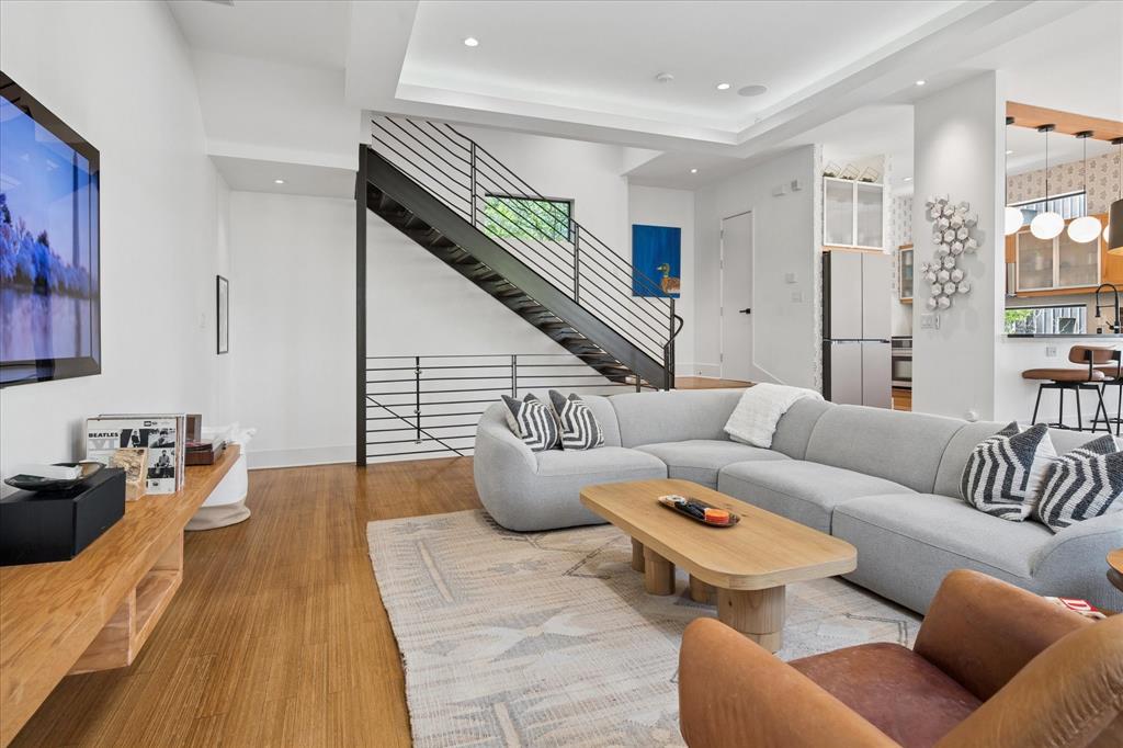 Trinity Twnhms - Residential