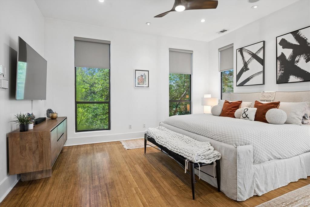 Trinity Twnhms - Residential