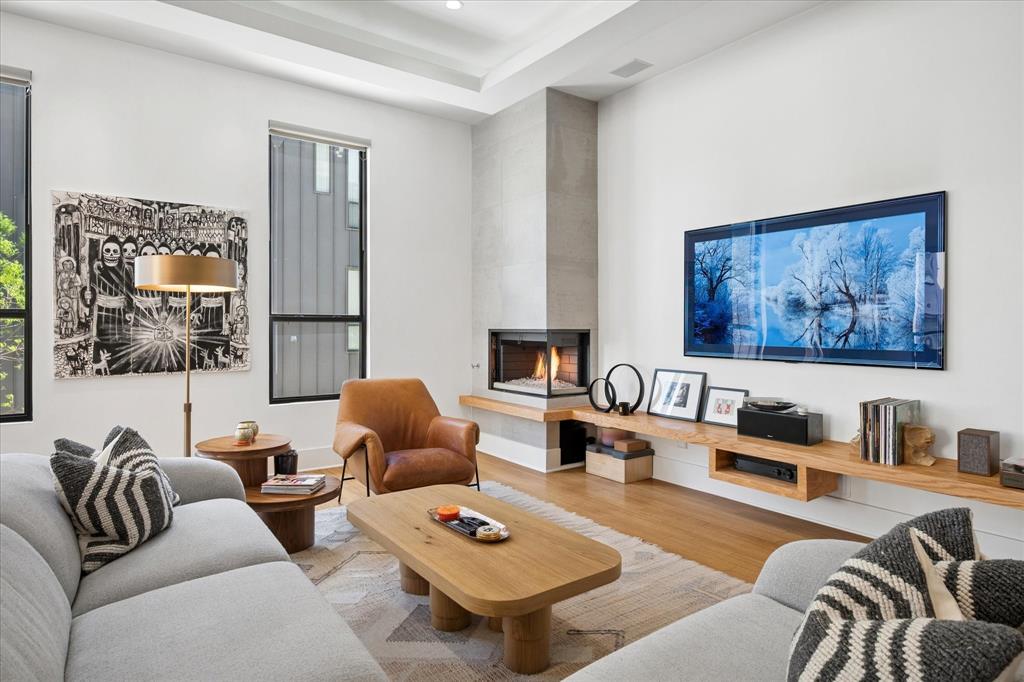 Trinity Twnhms - Residential