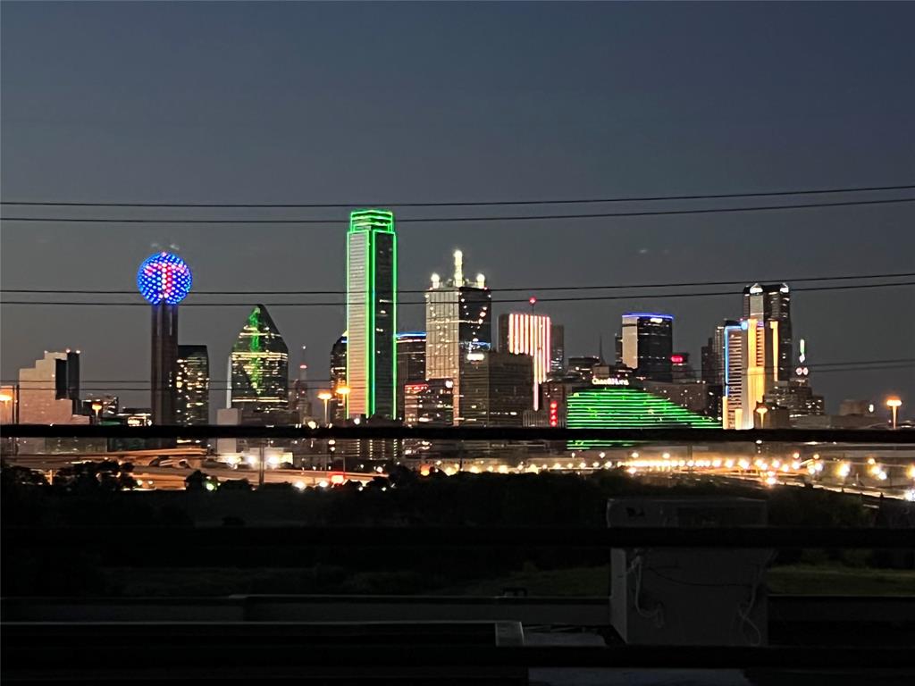 Trinity Twnhms - Residential