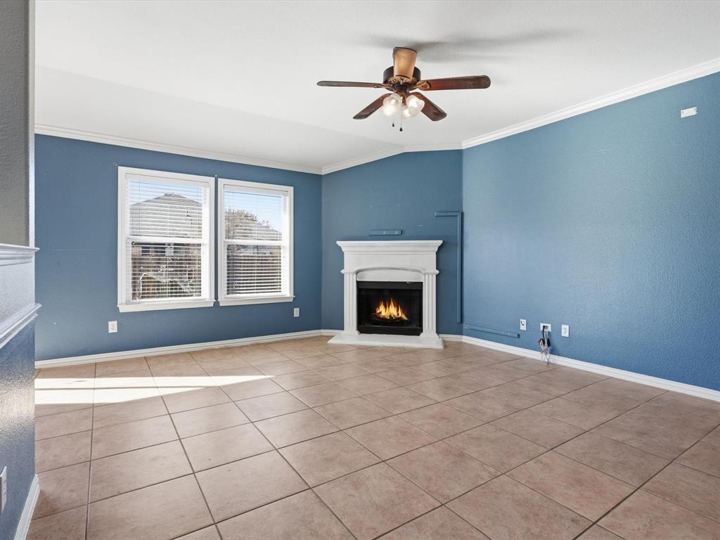 1613 Grassy View Drive