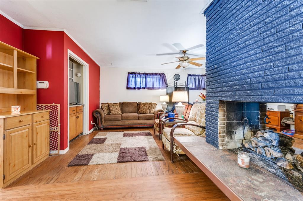 3722 Devonshire Court W