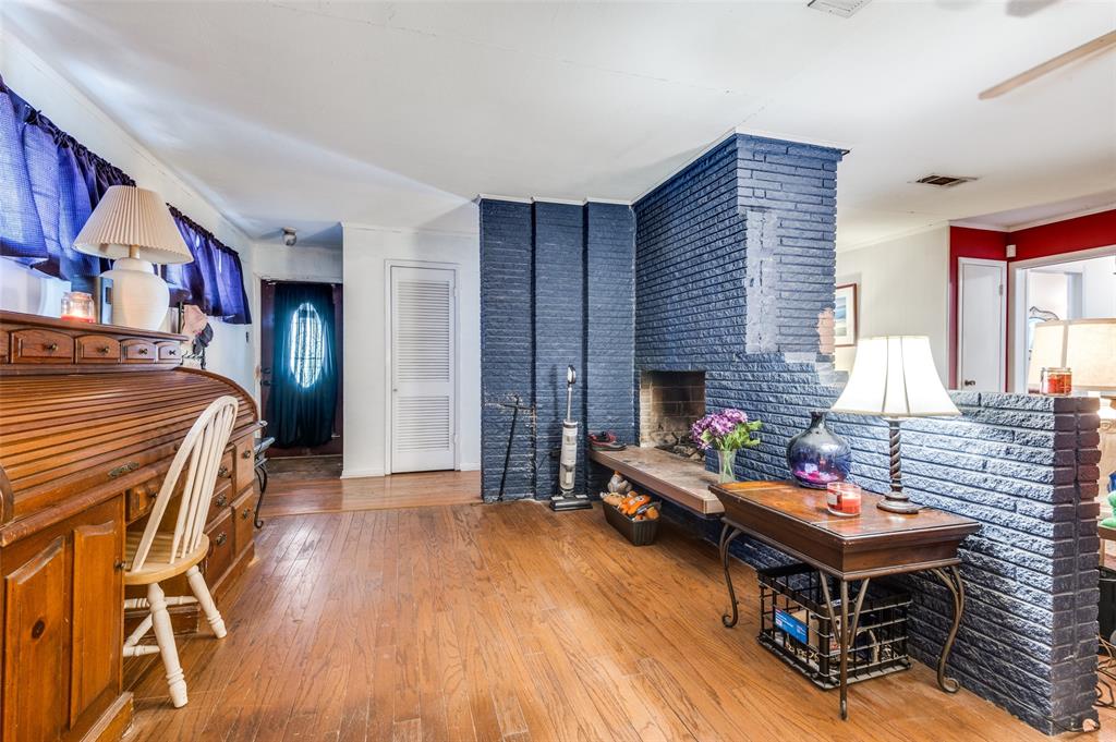 3722 Devonshire Court W