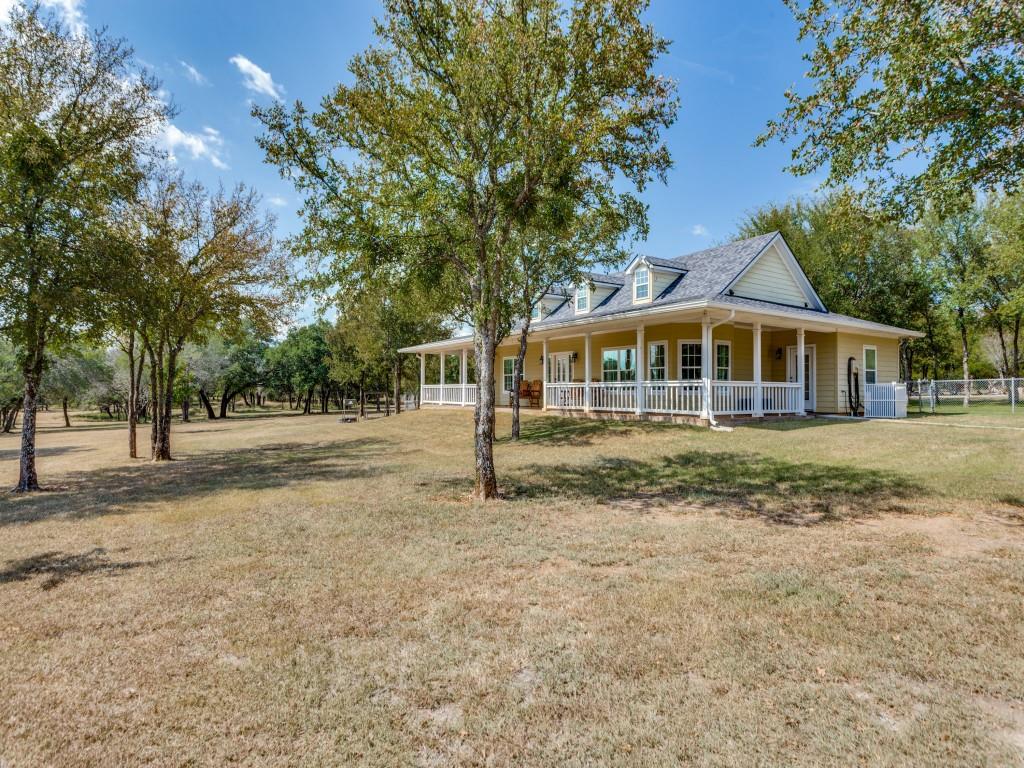 282 Private Road 1407