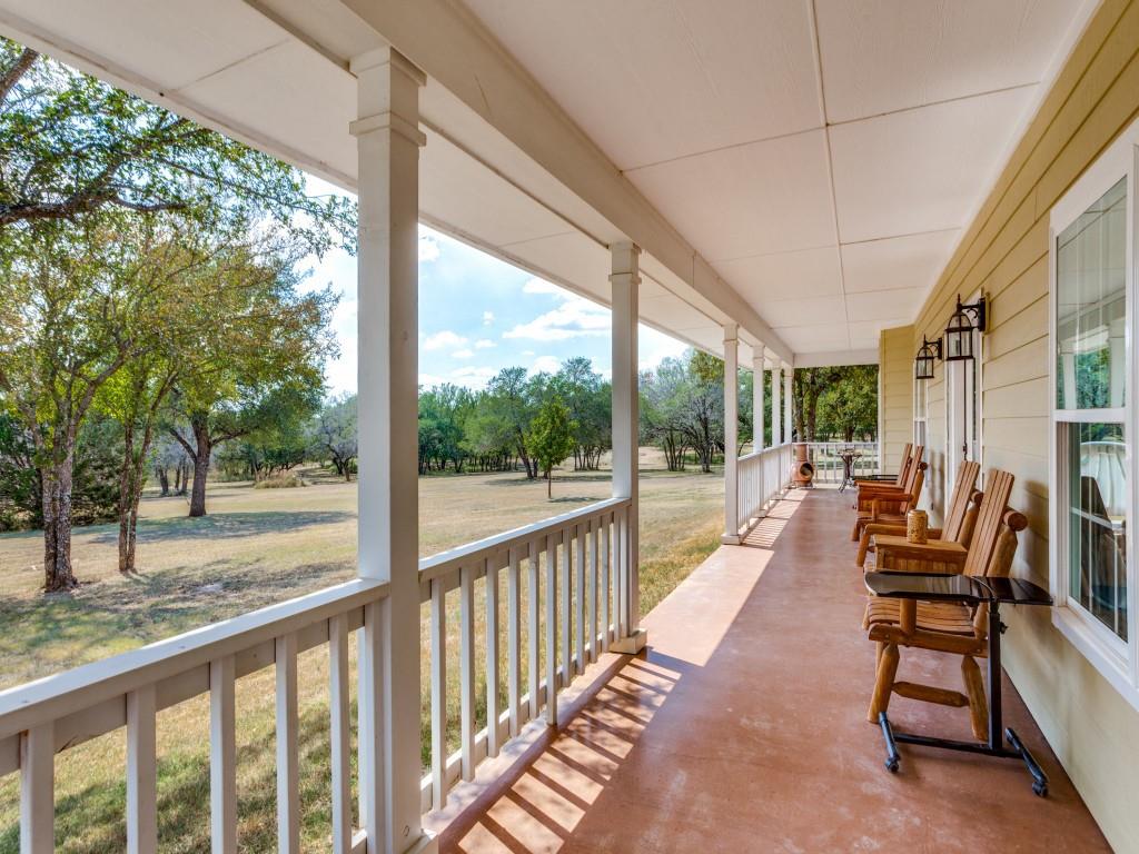 282 Private Road 1407
