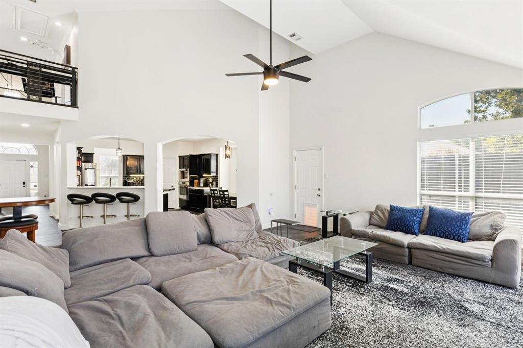 Frankford Meadow - Residential Lease