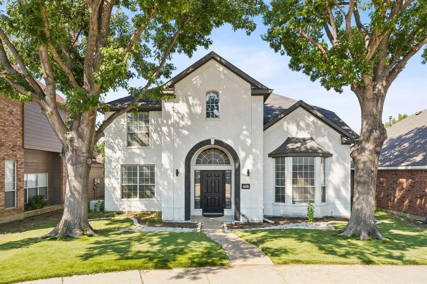 Experience luxury living with a welcoming touch in this beautifully upgraded two-story home. From the vaulted ceilings to the granite countertops, every detail is designed for style and comfort. The open-concept layout offers plenty of room to gather with family and friends. Enjoy movie nights in the private media room or game nights in the spacious upstairs game room. The downstairs primary suite provides a peaceful retreat. The spa-inspired bath features a relaxing soaking tub, dual vanities, and separate his-and-hers walk-in closets. Outside, you'll find a family-friendly cul-de-sac setting with easy access to schools, parks, and major highways including George Bush Turnpike, the Dallas North Tollway, and 1-35.
This home beautifully balances luxury, comfort, and convenience perfect for families who want it all.