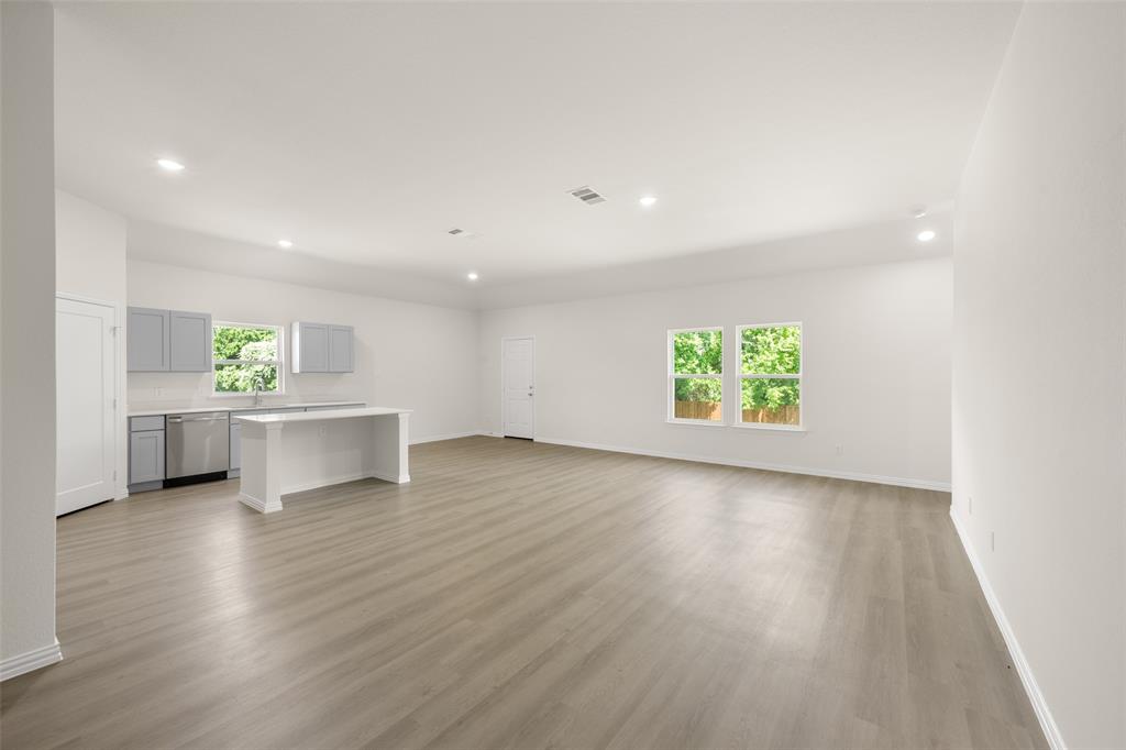 Courtland Place - Residential