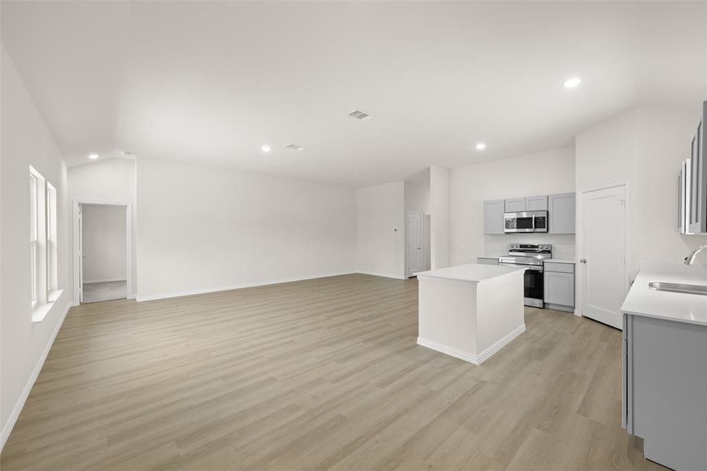 Courtland Place - Residential