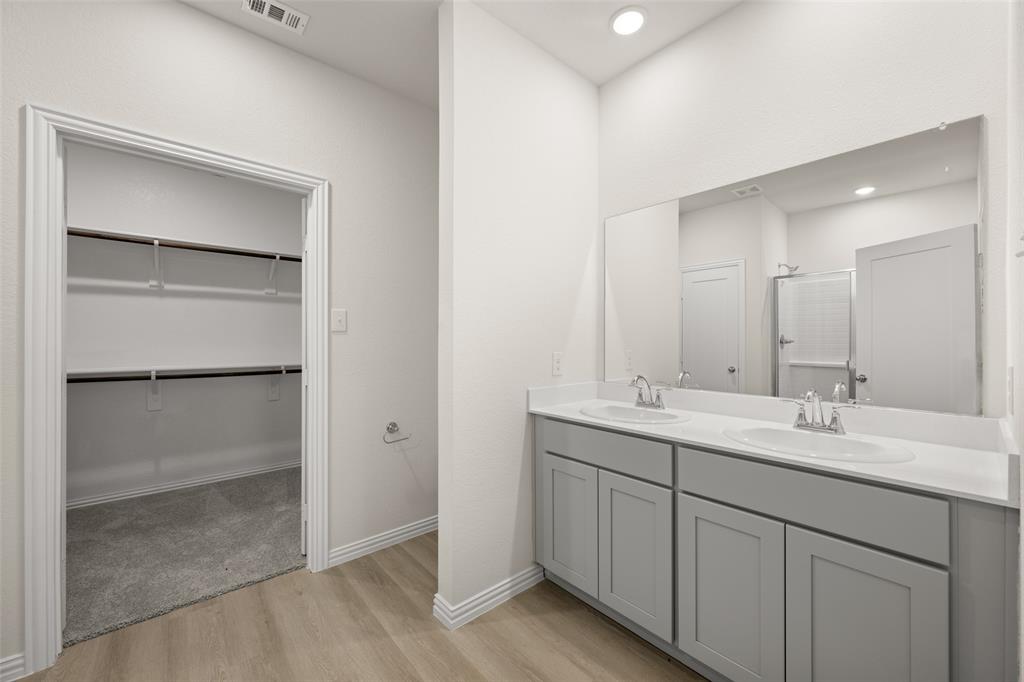 Courtland Place - Residential