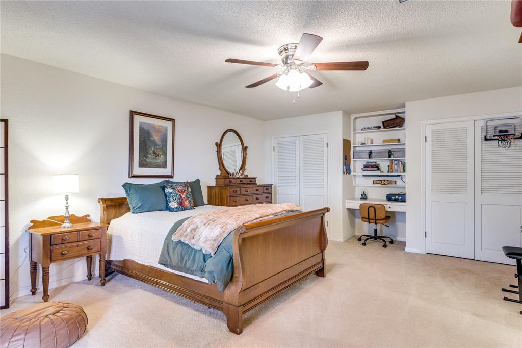 Shady Valley Est - Residential