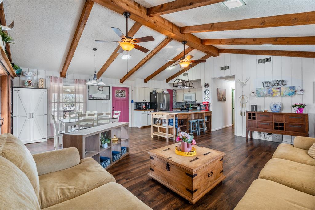 Decordova Bend Estate - Residential