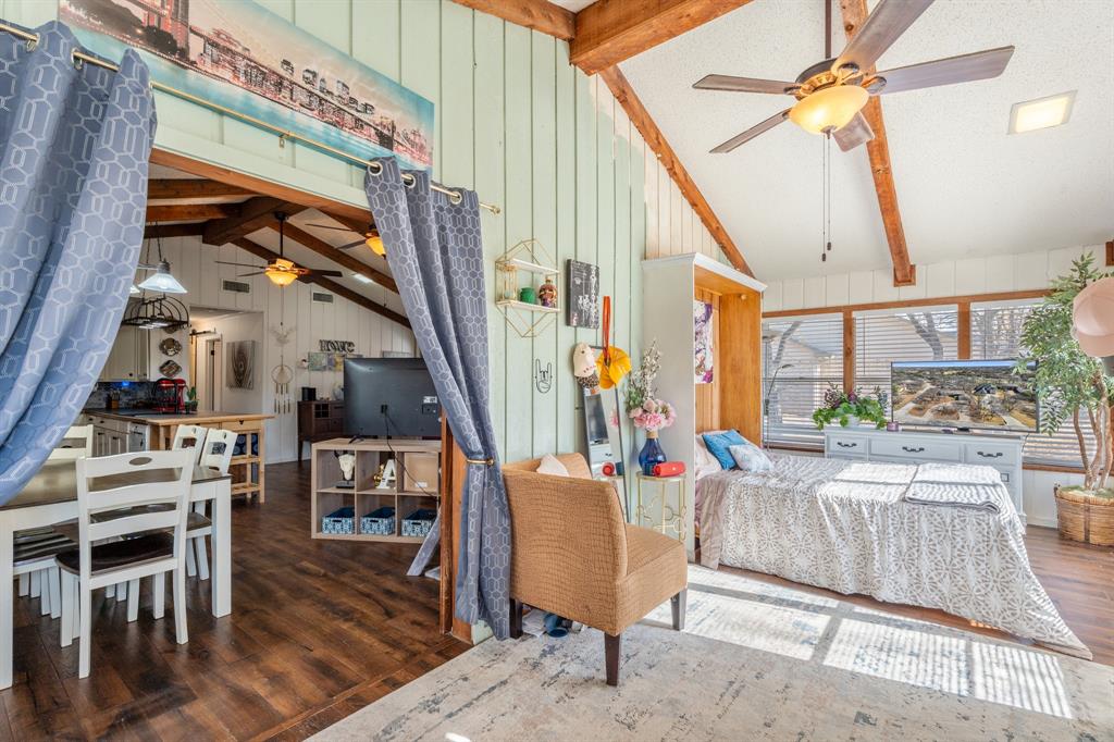 Decordova Bend Estate - Residential