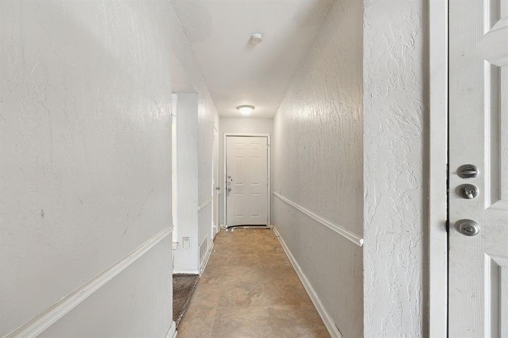 4912 Sandalwood Lane