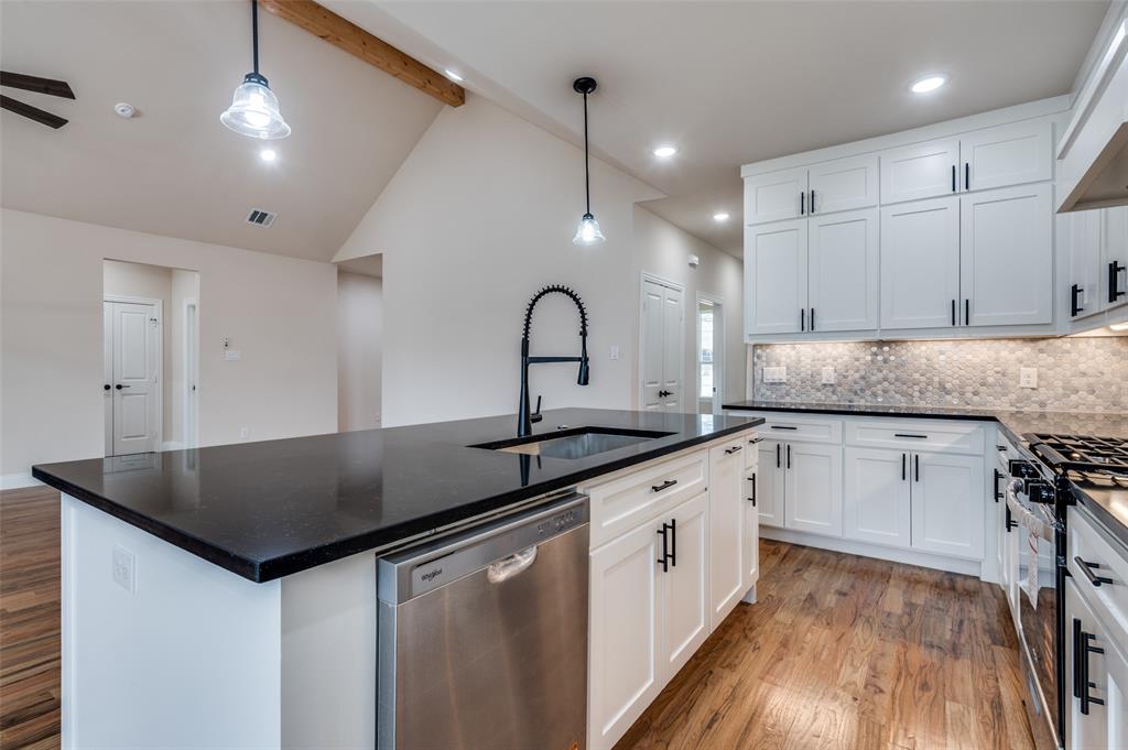 G T Sullivan 03 - Residential