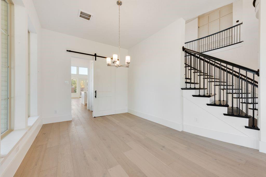 4980 Limousine Lane