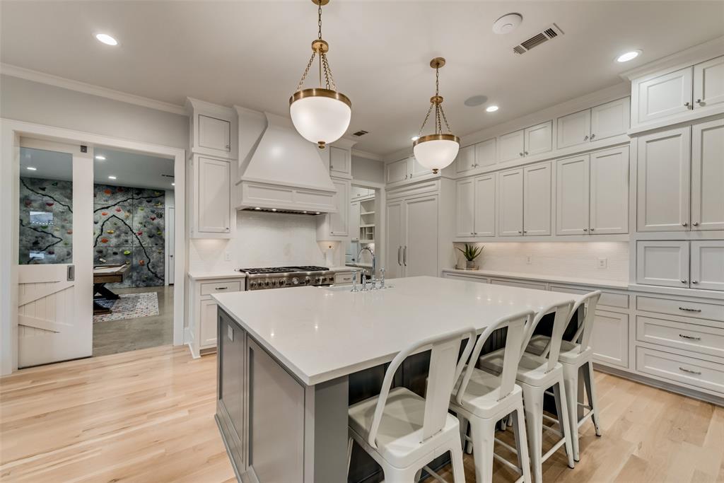 Rosser Terrace 02 - Residential