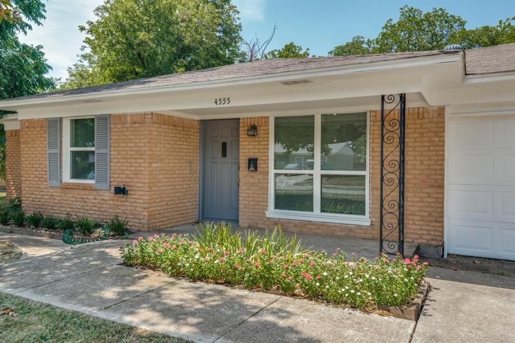 Photo of 4555 Sandra Lynn Drive, Mesquite, TX 75150 (MLS # 21055969)