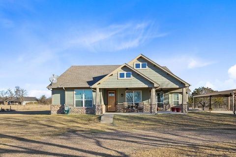 605 E Godley Avenue Godley TX 76044