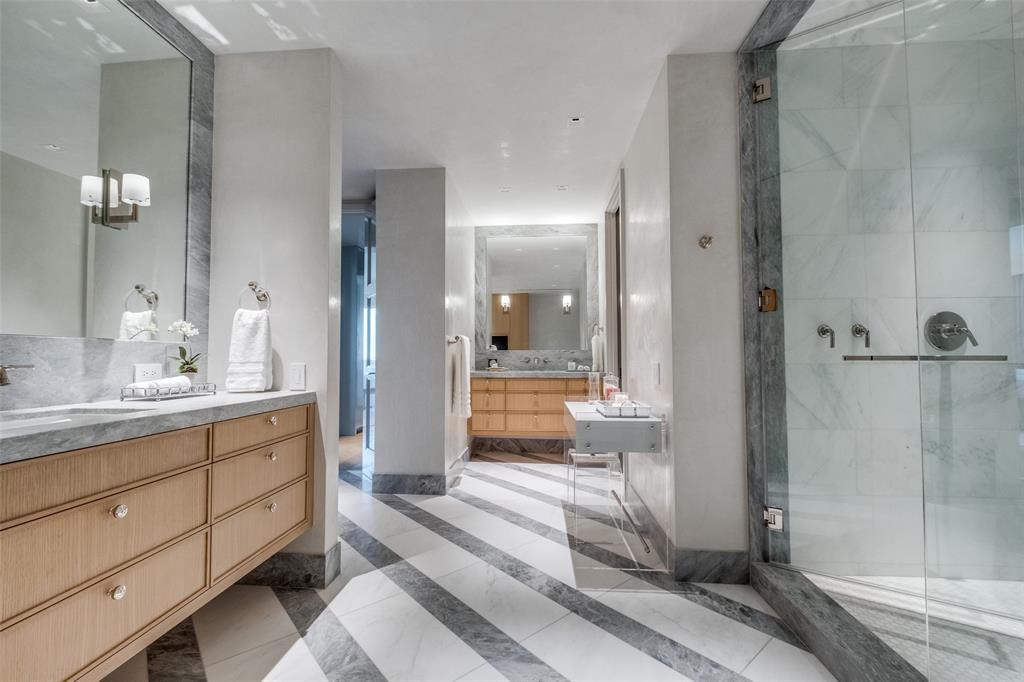 Gold Crest Condo - Residential