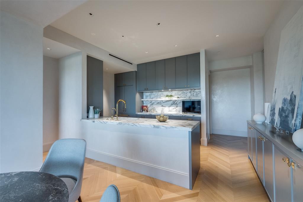 Gold Crest Condo - Residential