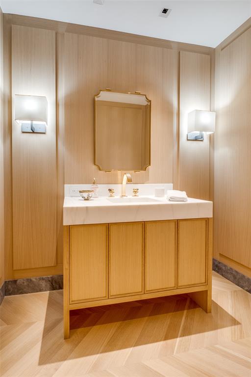 Gold Crest Condo - Residential