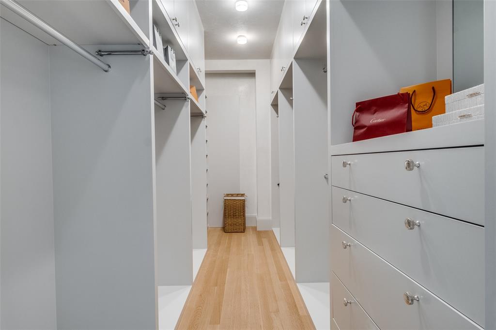 Gold Crest Condo - Residential