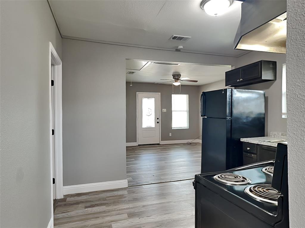 Elite - Residential Lease