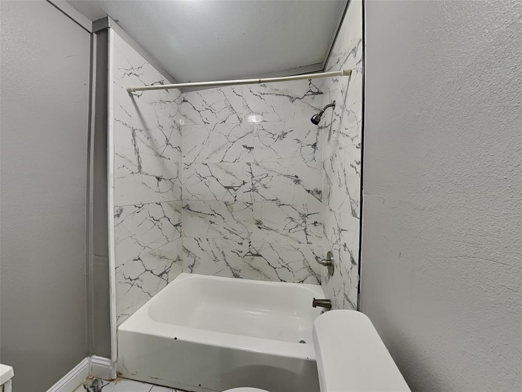 Elite - Residential Lease