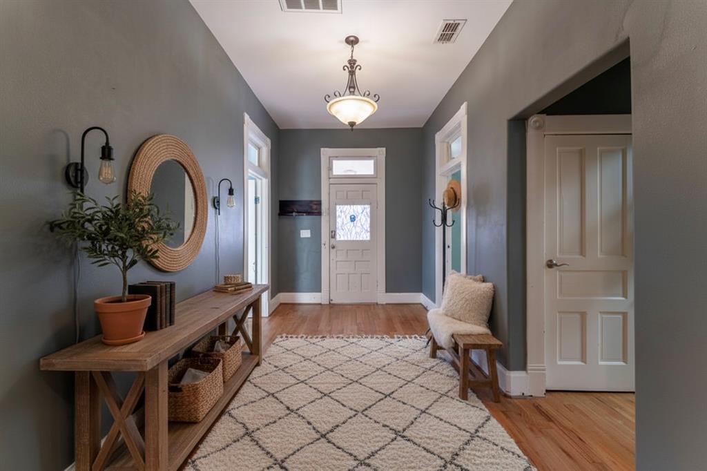 Town - Waxahachie - Residential