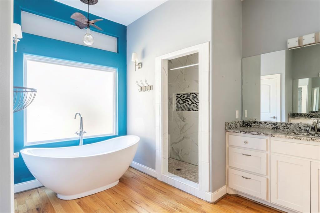 Town - Waxahachie - Residential