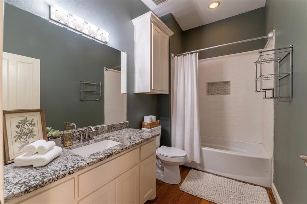 Town - Waxahachie - Residential