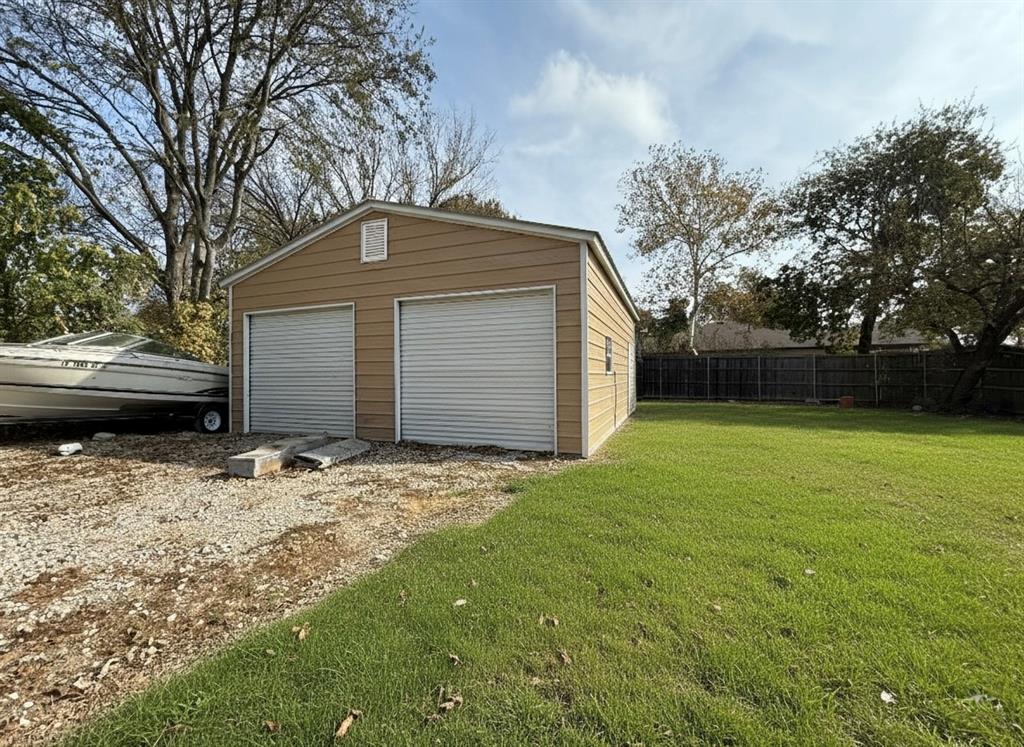 Town - Waxahachie - Residential