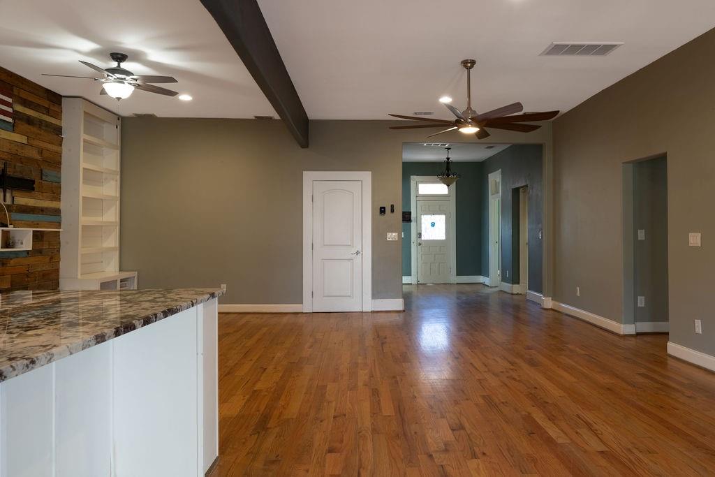 Town - Waxahachie - Residential