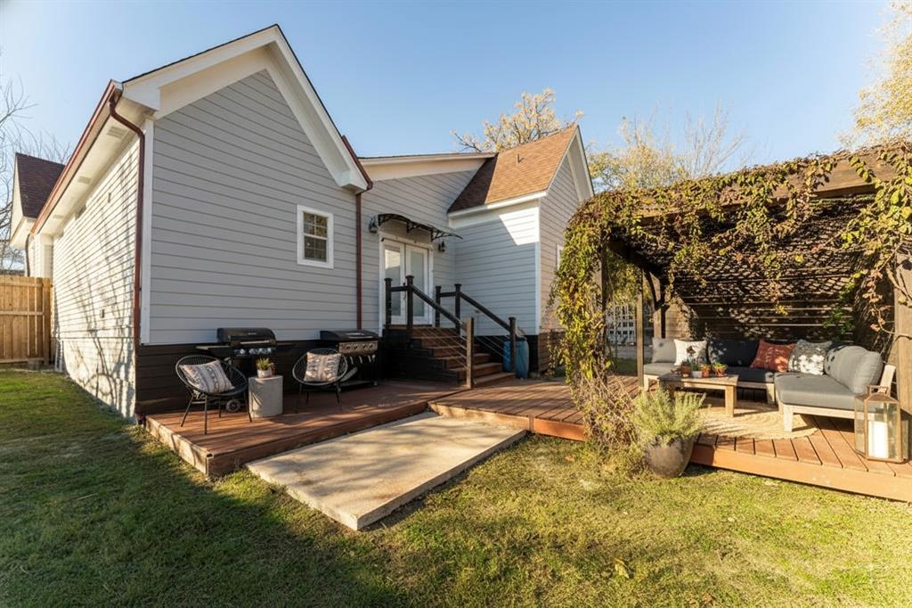 Town - Waxahachie - Residential